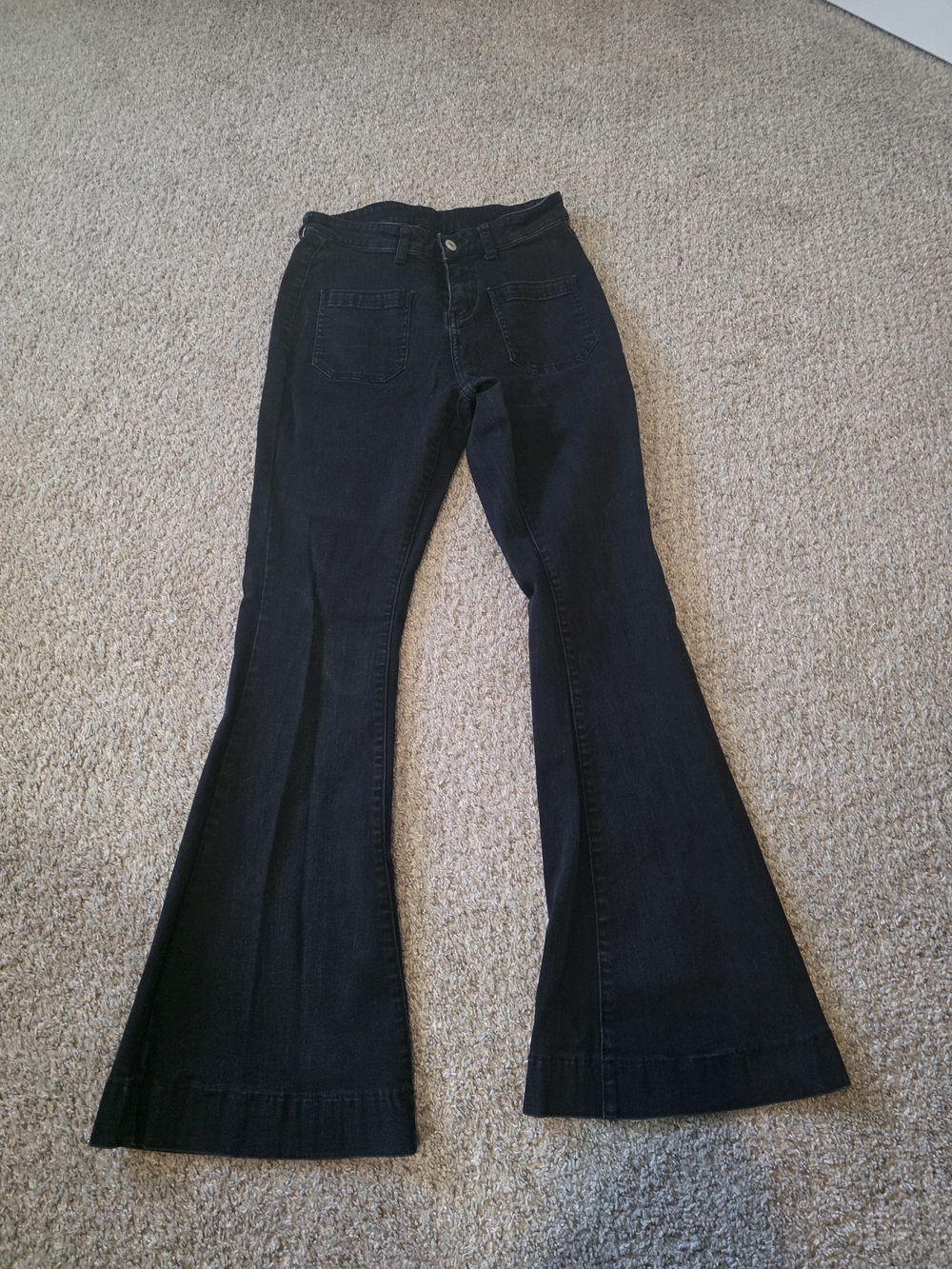 Black Flared Women’s Jeans